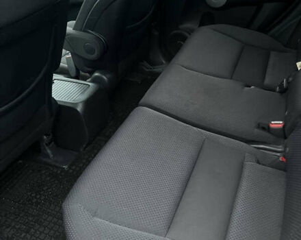 Серый Хонда СРВ, объемом двигателя 2.2 л и пробегом 275 тыс. км за 9500 $, фото 9 на Automoto.ua