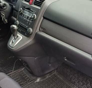 Серый Хонда СРВ, объемом двигателя 2 л и пробегом 194 тыс. км за 10500 $, фото 15 на Automoto.ua