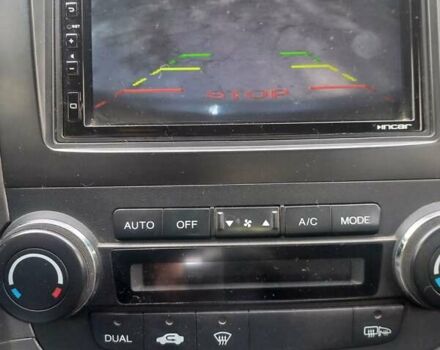 Серый Хонда СРВ, объемом двигателя 2 л и пробегом 220 тыс. км за 10500 $, фото 6 на Automoto.ua