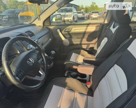 Серый Хонда СРВ, объемом двигателя 0 л и пробегом 242 тыс. км за 10900 $, фото 17 на Automoto.ua