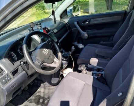 Хонда СРВ 2008 в Славянске на Automoto.ua Серый Хонда СРВ, объемом двигателя 2.2 л и пробегом 244 тыс. км за 9990 $, фото 6 на Automoto.ua