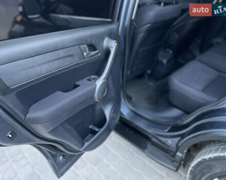 Сірий Хонда СРВ, об'ємом двигуна 2 л та пробігом 238 тис. км за 9499 $, фото 19 на Automoto.ua