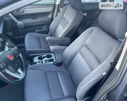 Сірий Хонда СРВ, об'ємом двигуна 2.35 л та пробігом 308 тис. км за 11000 $, фото 8 на Automoto.ua