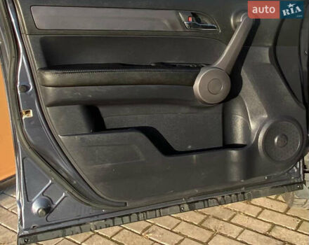 Серый Хонда СРВ, объемом двигателя 2 л и пробегом 270 тыс. км за 10400 $, фото 21 на Automoto.ua