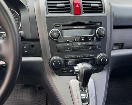 Серый Хонда СРВ, объемом двигателя 2.35 л и пробегом 200 тыс. км за 9999 $, фото 15 на Automoto.ua