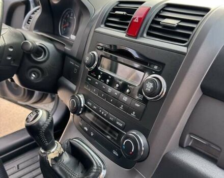 Сірий Хонда СРВ, об'ємом двигуна 2.2 л та пробігом 218 тис. км за 10950 $, фото 19 на Automoto.ua