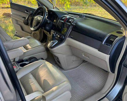 Серый Хонда СРВ, объемом двигателя 2.4 л и пробегом 168 тыс. км за 12000 $, фото 7 на Automoto.ua