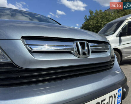 Серый Хонда СРВ, объемом двигателя 2.2 л и пробегом 220 тыс. км за 11300 $, фото 2 на Automoto.ua