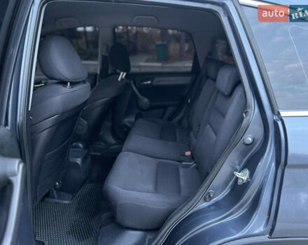 Сірий Хонда СРВ, об'ємом двигуна 2 л та пробігом 238 тис. км за 9499 $, фото 20 на Automoto.ua