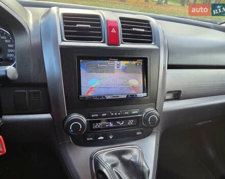 Серый Хонда СРВ, объемом двигателя 2.2 л и пробегом 241 тыс. км за 10500 $, фото 48 на Automoto.ua