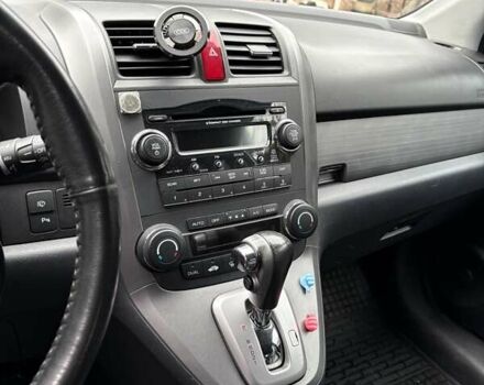 Серый Хонда СРВ, объемом двигателя 2.4 л и пробегом 220 тыс. км за 10700 $, фото 4 на Automoto.ua