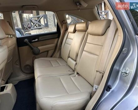 Серый Хонда СРВ, объемом двигателя 2.4 л и пробегом 212 тыс. км за 8900 $, фото 14 на Automoto.ua