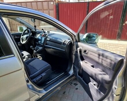 Хонда СРВ 2008 в Славянске на Automoto.ua Серый Хонда СРВ, объемом двигателя 2.2 л и пробегом 244 тыс. км за 9990 $, фото 5 на Automoto.ua