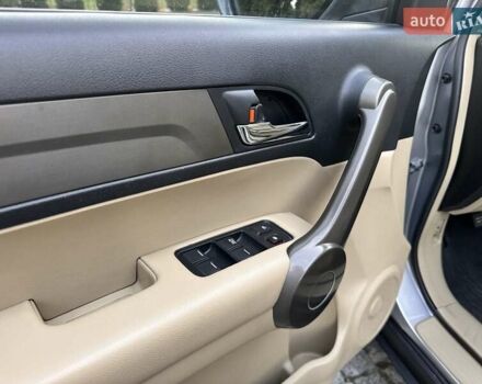 Серый Хонда СРВ, объемом двигателя 2.4 л и пробегом 212 тыс. км за 8900 $, фото 19 на Automoto.ua