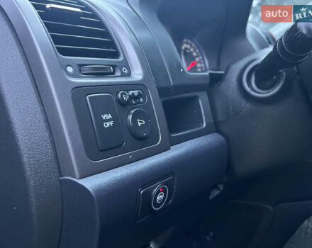 Сірий Хонда СРВ, об'ємом двигуна 2.35 л та пробігом 196 тис. км за 12600 $, фото 31 на Automoto.ua