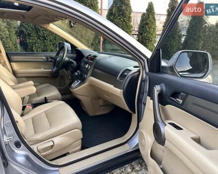 Серый Хонда СРВ, объемом двигателя 2.4 л и пробегом 212 тыс. км за 8900 $, фото 11 на Automoto.ua