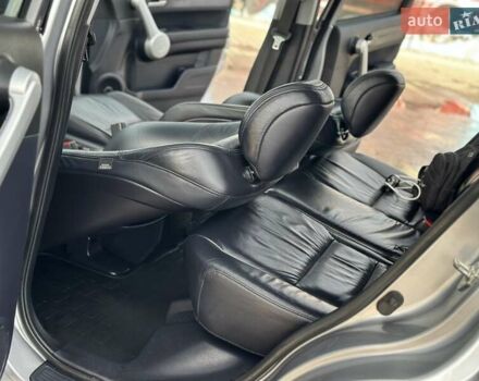 Серый Хонда СРВ, объемом двигателя 2 л и пробегом 189 тыс. км за 10870 $, фото 59 на Automoto.ua