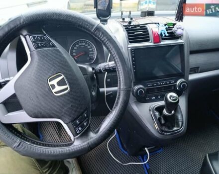 Серый Хонда СРВ, объемом двигателя 2 л и пробегом 228 тыс. км за 9500 $, фото 3 на Automoto.ua