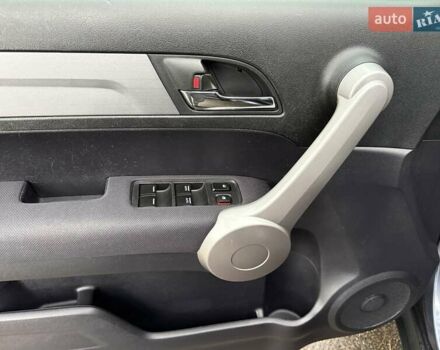 Сірий Хонда СРВ, об'ємом двигуна 2 л та пробігом 167 тис. км за 10450 $, фото 35 на Automoto.ua