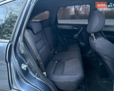 Серый Хонда СРВ, объемом двигателя 2 л и пробегом 268 тыс. км за 9999 $, фото 17 на Automoto.ua