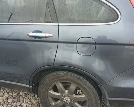 Сірий Хонда СРВ, об'ємом двигуна 2.2 л та пробігом 304 тис. км за 10500 $, фото 6 на Automoto.ua