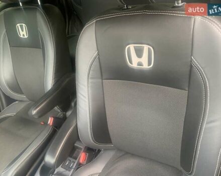 Серый Хонда СРВ, объемом двигателя 2.4 л и пробегом 222 тыс. км за 9300 $, фото 10 на Automoto.ua