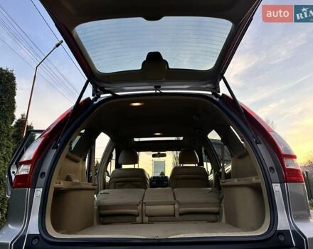 Серый Хонда СРВ, объемом двигателя 2.4 л и пробегом 212 тыс. км за 8900 $, фото 17 на Automoto.ua