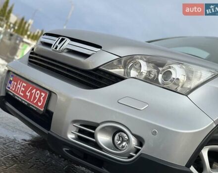 Серый Хонда СРВ, объемом двигателя 2 л и пробегом 189 тыс. км за 10870 $, фото 6 на Automoto.ua