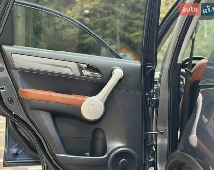 Хонда СРВ 2008 в Дрогобыче на Automoto.ua Серый Хонда СРВ, объемом двигателя 2 л и пробегом 192 тыс. км за 10800 $, фото 59 на Automoto.ua