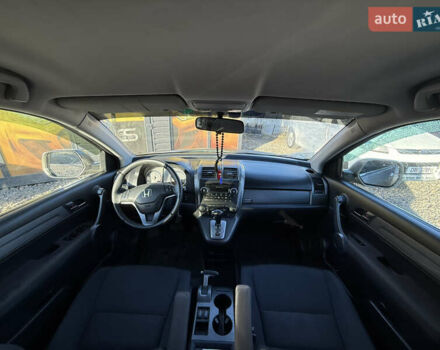 Серый Хонда СРВ, объемом двигателя 2.4 л и пробегом 214 тыс. км за 9500 $, фото 30 на Automoto.ua