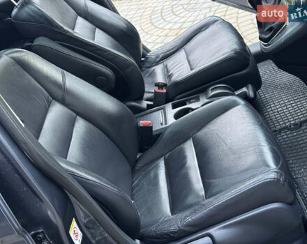 Серый Хонда СРВ, объемом двигателя 2.2 л и пробегом 258 тыс. км за 9750 $, фото 15 на Automoto.ua