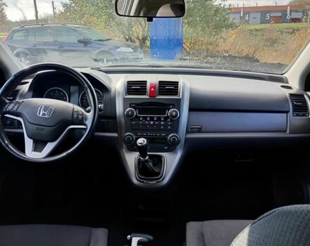 Серый Хонда СРВ, объемом двигателя 2.2 л и пробегом 207 тыс. км за 6500 $, фото 9 на Automoto.ua