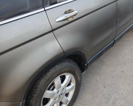 Хонда СРВ 2008 у Турке на Automoto.ua Сірий Хонда СРВ, об'ємом двигуна 2.2 л та пробігом 285 тис. км за 10600 $, фото 5 на Automoto.ua