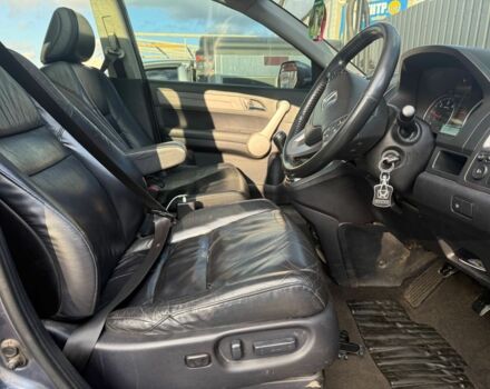 Сірий Хонда СРВ, об'ємом двигуна 2.2 л та пробігом 250 тис. км за 4200 $, фото 9 на Automoto.ua