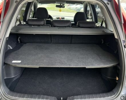 Серый Хонда СРВ, объемом двигателя 2 л и пробегом 181 тыс. км за 9800 $, фото 7 на Automoto.ua