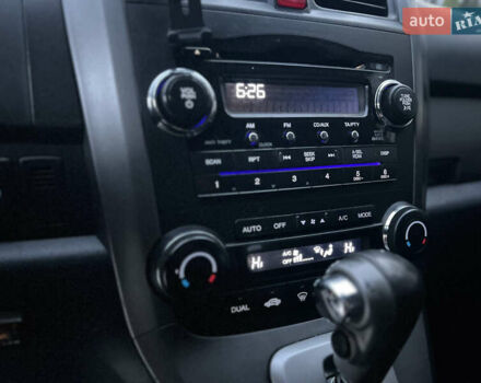 Сірий Хонда СРВ, об'ємом двигуна 2 л та пробігом 238 тис. км за 9499 $, фото 9 на Automoto.ua