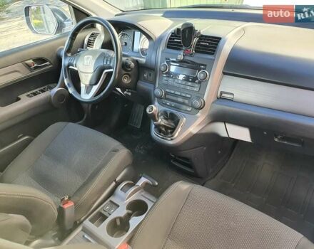 Серый Хонда СРВ, объемом двигателя 2.2 л и пробегом 156 тыс. км за 10800 $, фото 14 на Automoto.ua