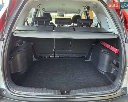 Серый Хонда СРВ, объемом двигателя 2.2 л и пробегом 241 тыс. км за 10500 $, фото 33 на Automoto.ua