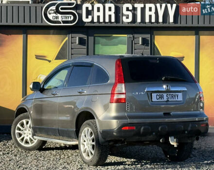 Серый Хонда СРВ, объемом двигателя 2.4 л и пробегом 214 тыс. км за 9500 $, фото 2 на Automoto.ua