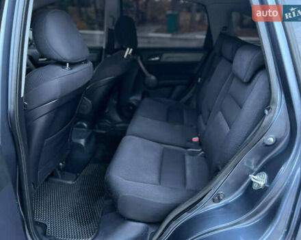 Серый Хонда СРВ, объемом двигателя 2 л и пробегом 268 тыс. км за 9999 $, фото 16 на Automoto.ua