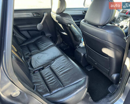 Серый Хонда СРВ, объемом двигателя 2.4 л и пробегом 215 тыс. км за 10700 $, фото 9 на Automoto.ua