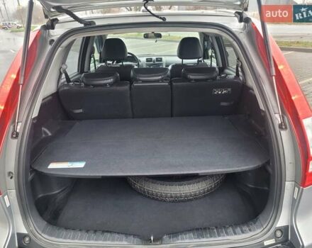 Серый Хонда СРВ, объемом двигателя 2.4 л и пробегом 335 тыс. км за 8300 $, фото 33 на Automoto.ua