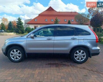 Серый Хонда СРВ, объемом двигателя 2 л и пробегом 228 тыс. км за 11500 $, фото 2 на Automoto.ua