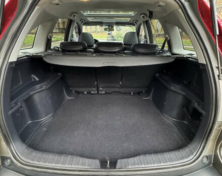 Серый Хонда СРВ, объемом двигателя 2.35 л и пробегом 200 тыс. км за 9999 $, фото 27 на Automoto.ua