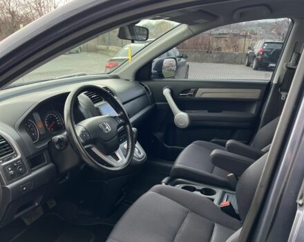 Серый Хонда СРВ, объемом двигателя 2 л и пробегом 181 тыс. км за 9800 $, фото 5 на Automoto.ua