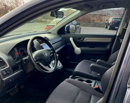 Серый Хонда СРВ, объемом двигателя 2 л и пробегом 181 тыс. км за 9800 $, фото 4 на Automoto.ua