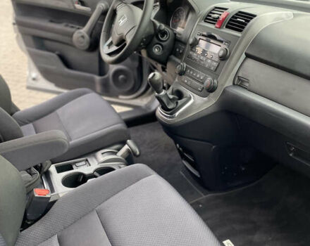 Хонда СРВ 2008 в Радивилове на Automoto.ua Серый Хонда СРВ, объемом двигателя 2 л и пробегом 252 тыс. км за 9550 $, фото 18 на Automoto.ua