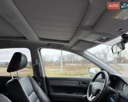 Серый Хонда СРВ, объемом двигателя 2.2 л и пробегом 214 тыс. км за 11500 $, фото 9 на Automoto.ua