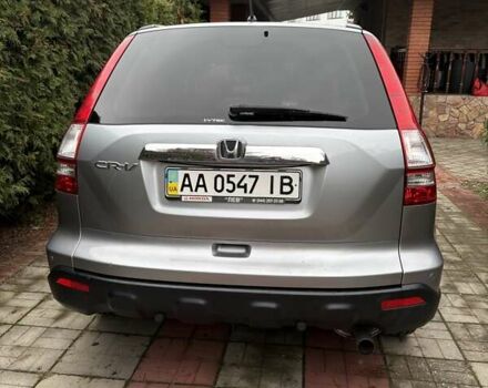 Серый Хонда СРВ, объемом двигателя 2.4 л и пробегом 220 тыс. км за 10700 $, фото 1 на Automoto.ua