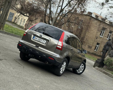 Серый Хонда СРВ, объемом двигателя 2.35 л и пробегом 200 тыс. км за 9999 $, фото 7 на Automoto.ua